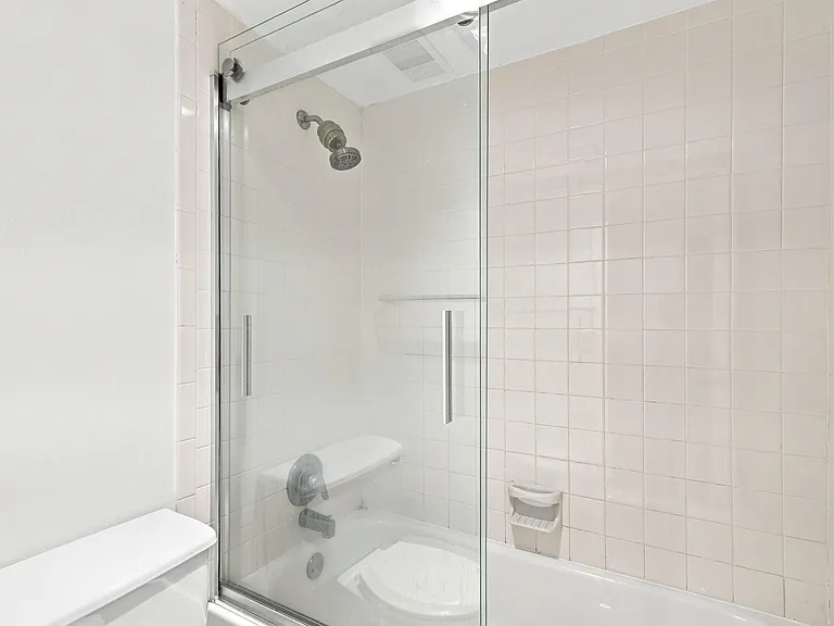 1301 River Reach Dr #514 — Photo 29
