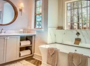 8901 Crescent Lodge Dr, Pike Road, AL 36064