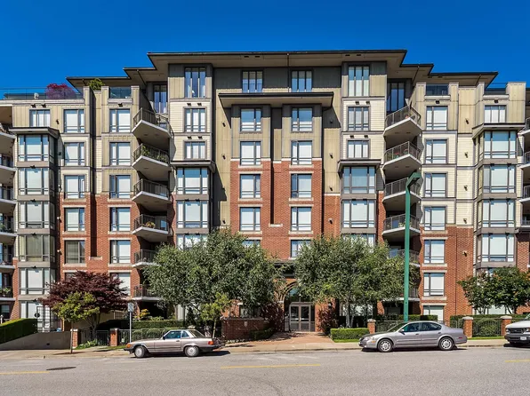 1551 Foster St #103, White Rock, BC V4B 5M1