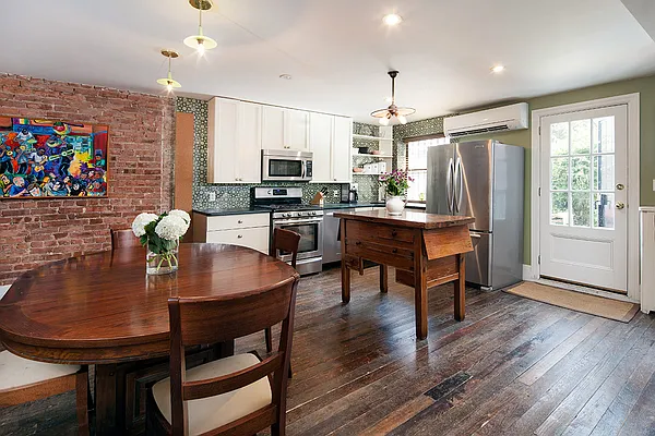 Sold by Corcoran | media 2