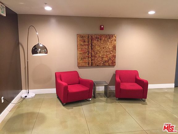 2nd image of 1540 6th St APT 404