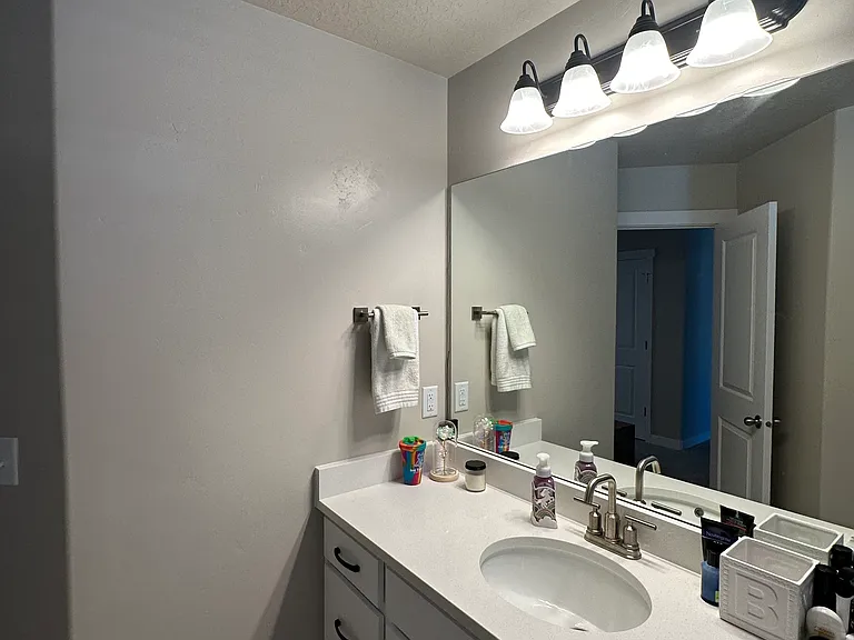 4035 W Harper Ln — Photo 81