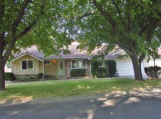 7905 Clear View Dr, Citrus Heights, CA