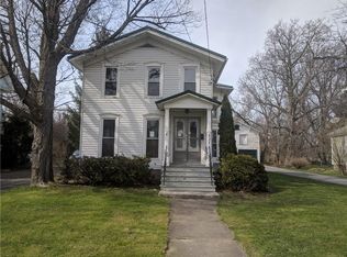 327 W State St, Albion, NY 14411