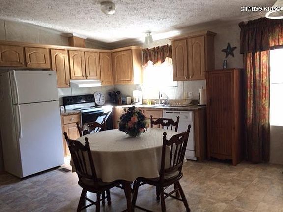 4th image of 36 Sea Pines Drive