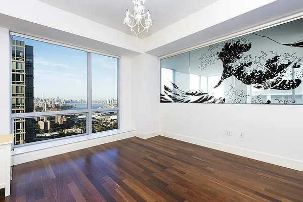 Rented by Space Marketing Shop | media 6