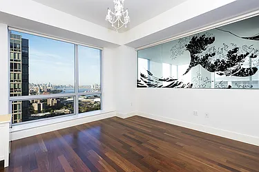 Rented by Space Marketing Shop