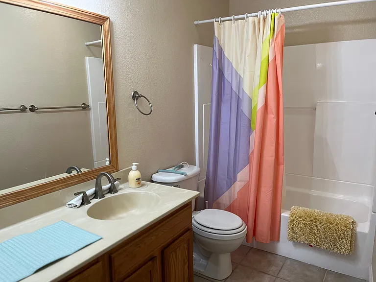 2909 E Huntington Blvd — Photo 5