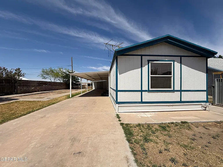 5941 Sixta Dr — Photo 7
