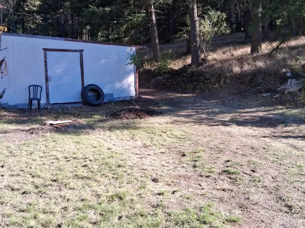 9 Forest Edge Road, Oroville, WA 98844