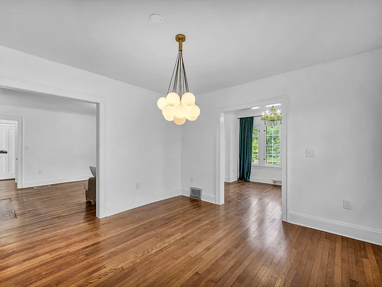 2137 Coventry Rd #1 — Photo 9