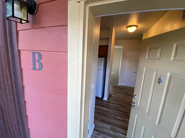 295 Confluence Ave #B — Photo 11