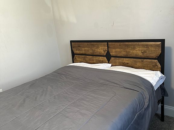 3rd image of 4620 Asbury Ave