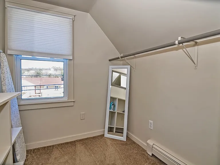 660 Washington St — Photo 21