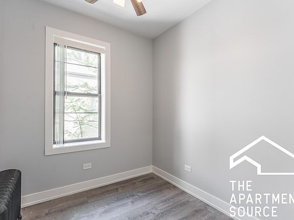 5th image of 1-1320 W Birchwood Ave #1