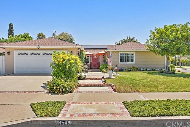 Welcome home to one of the best neighborhoods in Orange.