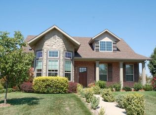 4556 E Fox Run Dr, Springfield, MO 65802