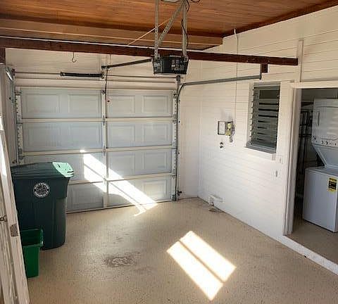 5th image of 7 Granville Cir