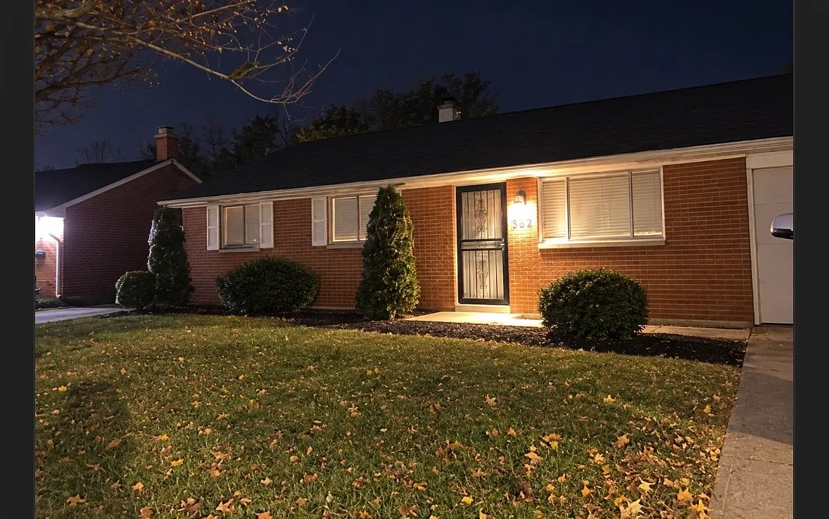 Earlham Dr, Dayton — Photo 2