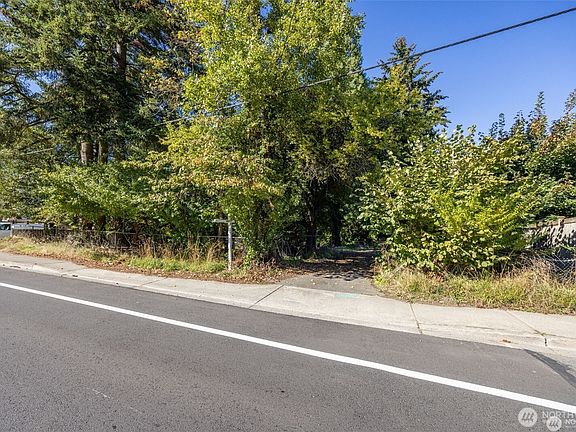 2nd image of 12900 Beverly Park Road