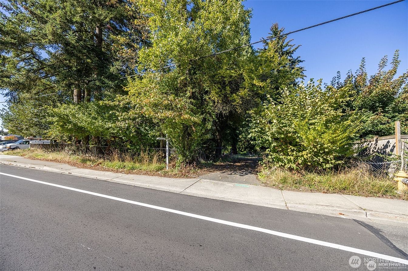 1st image of 12900 Beverly Park Road