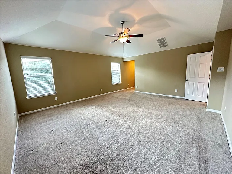 2606 Riverhollow Ln — Photo 11