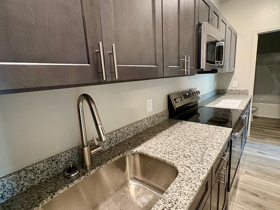 Kitchen at Platform Douglas