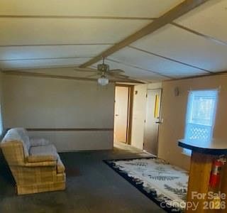 3rd image of 415 Oliver Rd