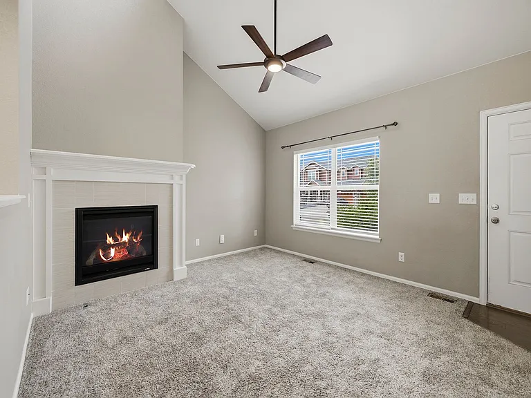 2304 Winding Dr — Photo 4
