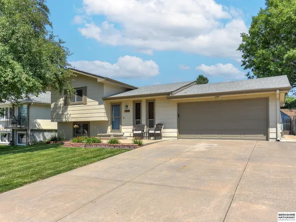13408 Gertrude St, Omaha, NE 68138