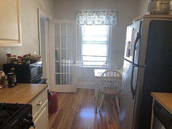 4th image of 116 Englewood Ave #31A