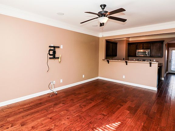 4th image of 3120 Avington Way