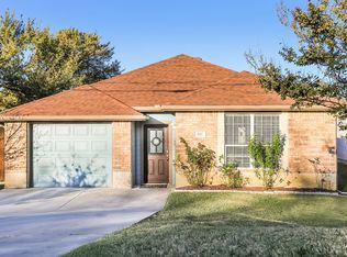 501 NW 18th St, Grand Prairie, TX 75050