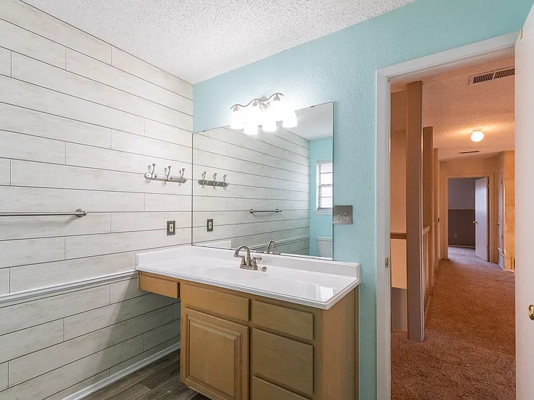 2250 Rim Rock Rd — Photo 49