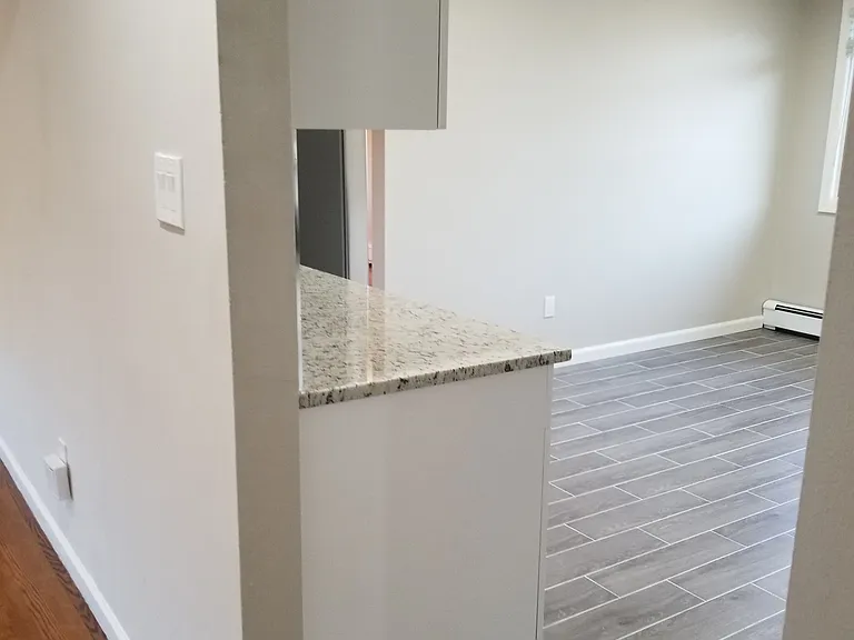 125 E Central Blvd #1 — Photo 15