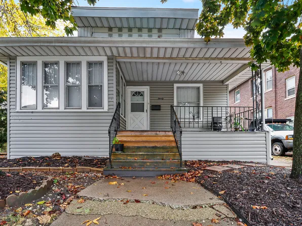 20 Waltham St, Hammond, IN 46320