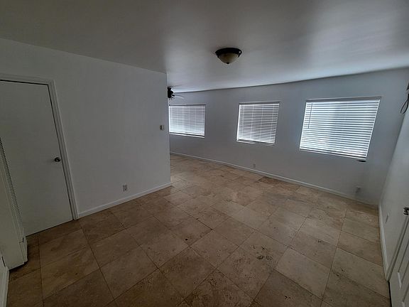 3rd image of 5851 Whitnall Hwy APT 1