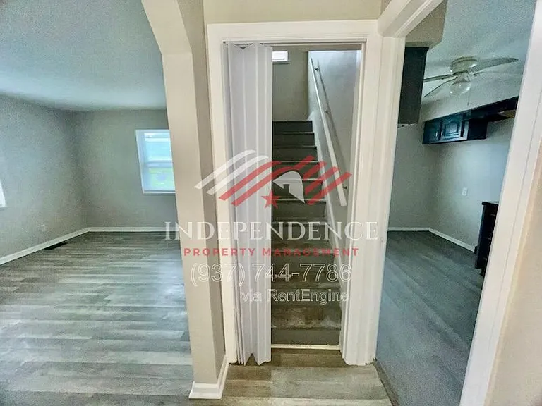 402 Harriet St — Photo 12