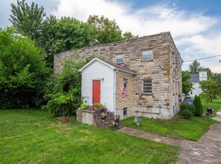 106 N First, Burgin, KY 40310