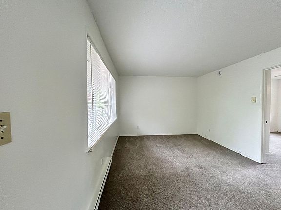 5th image of 341-347 SE 30th Pl #341