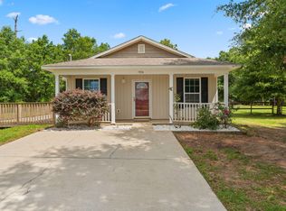 9336 Nichols Lake Rd, Milton, FL 32583