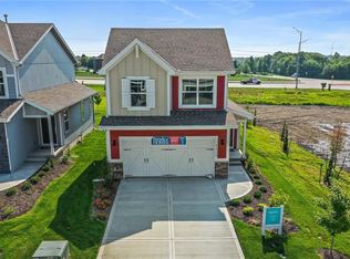 8824 SW 8th St, Blue Springs, MO 64064