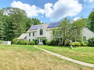 590 Redding Rd, Redding, CT 06896