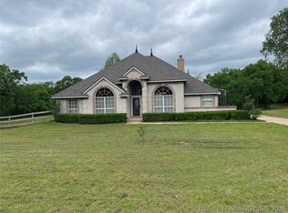 2909 Brook Ln, Sapulpa, OK 74066