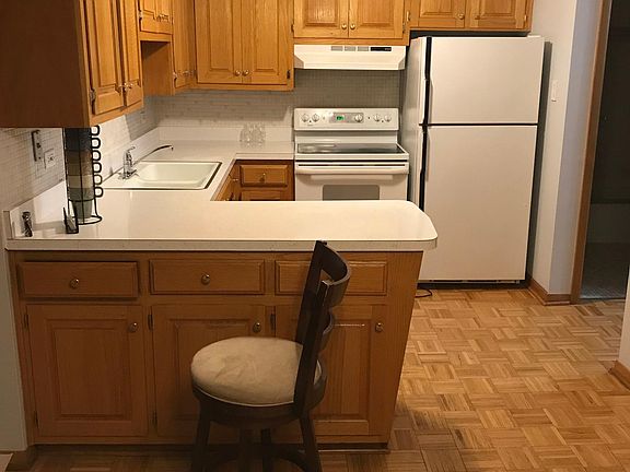 4th image of 5757 S Kenton Ave #3