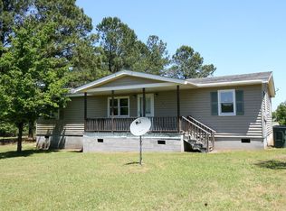 123 Classic Rd, Plymouth, NC 27962