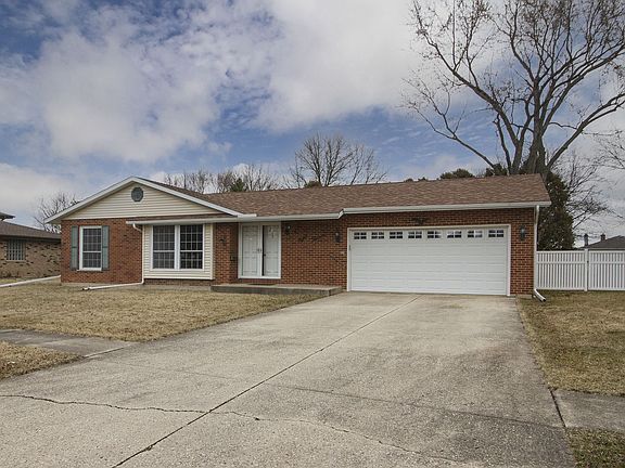 2nd image of 813 W Louise Ln