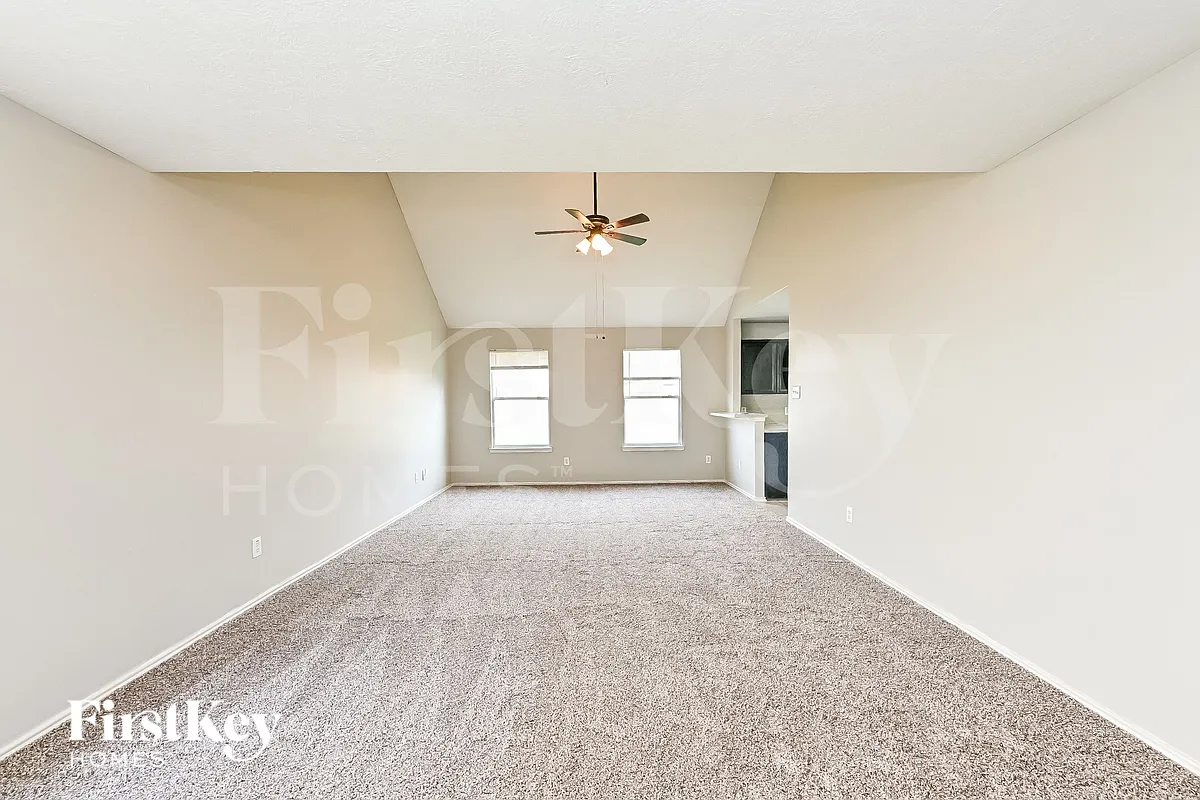 Building Photo - 1319 Seagler Pond Ln