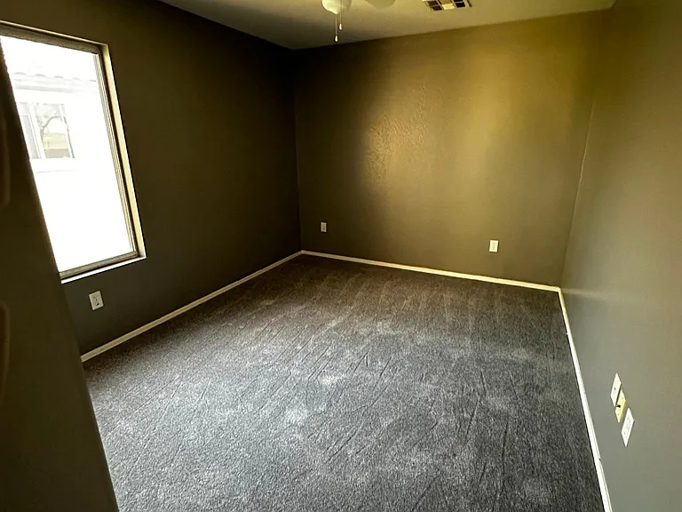 619 E Colt Ct — Photo 14