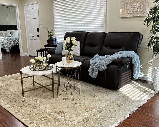 5th image of 6443 Agnes Ave